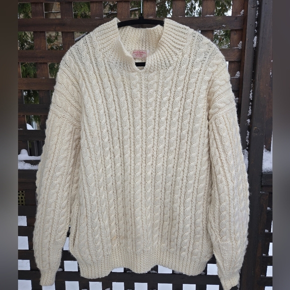 Vintage Handknit Sweater - Picture 7 of 10